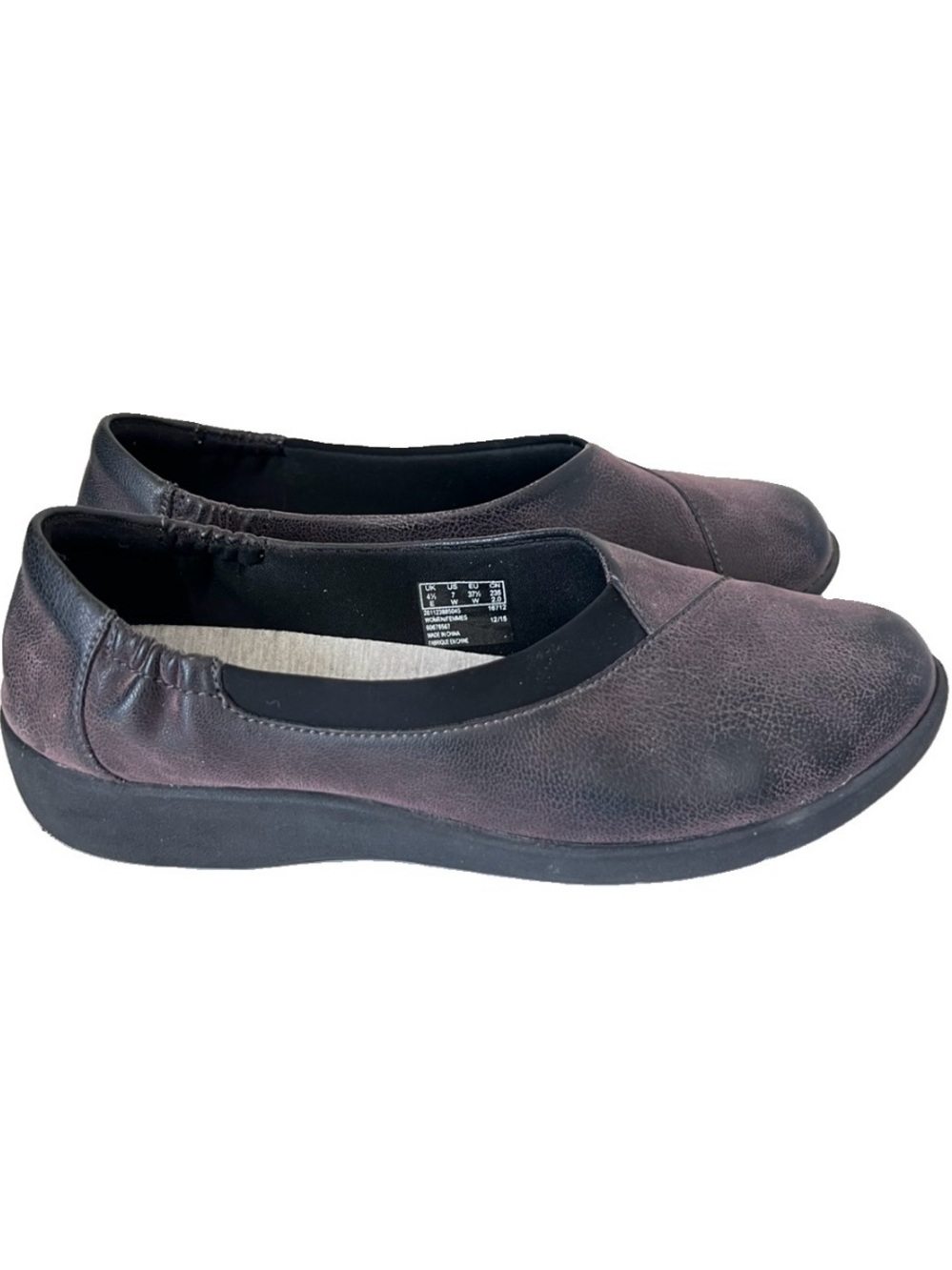 Clark’s cloudsteppers Ayla eggplant purple comfort slip on flats size 7